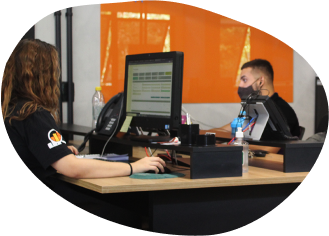 Foto com colaboradores do Empresômetro